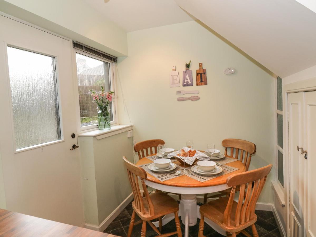 Greystones Cottage Крийф Екстериор снимка
